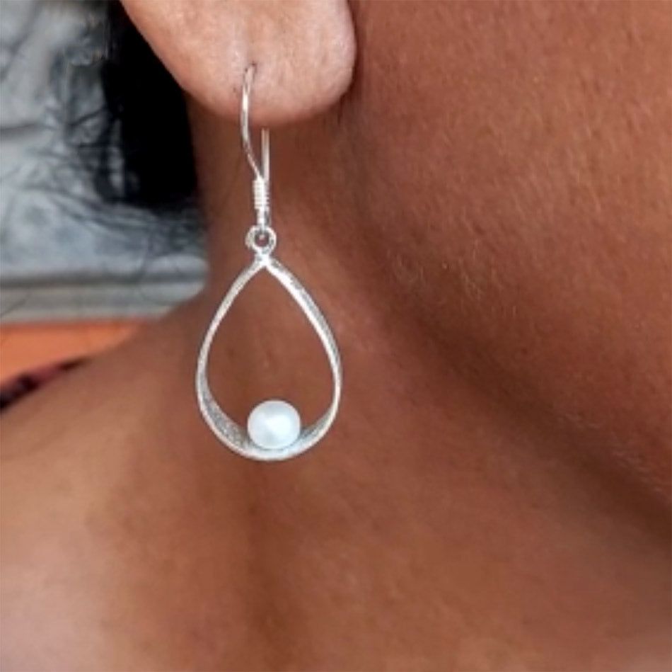 Fair trade sterling silver teardrop earrings handmade in BAli