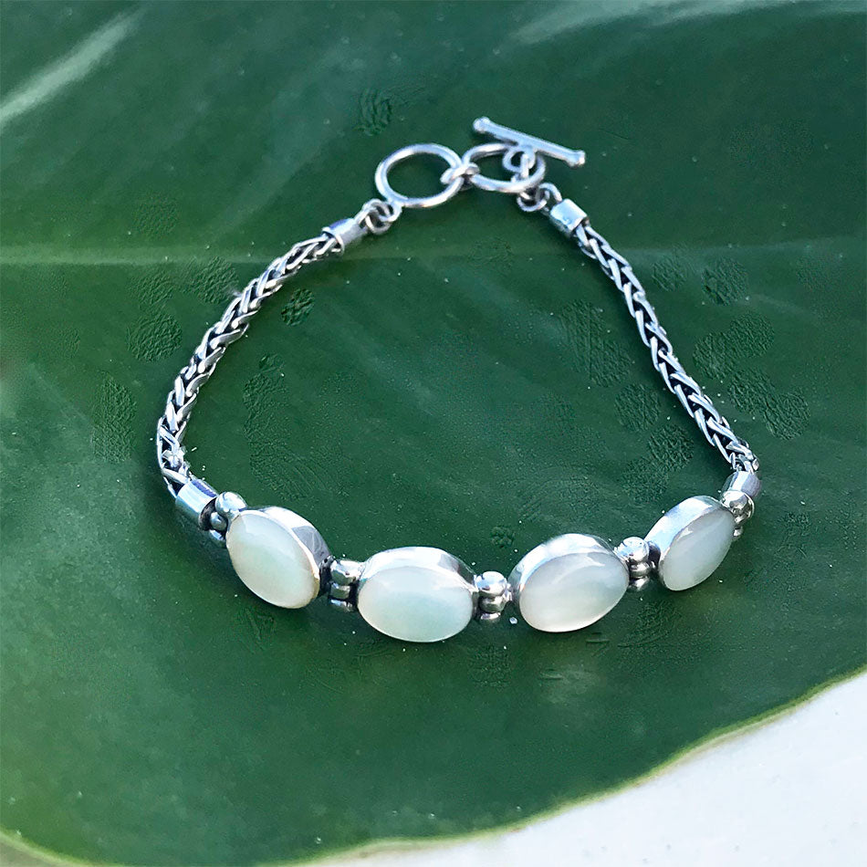 Fair trade sterling silver pearl bracelet handmade in Bali
