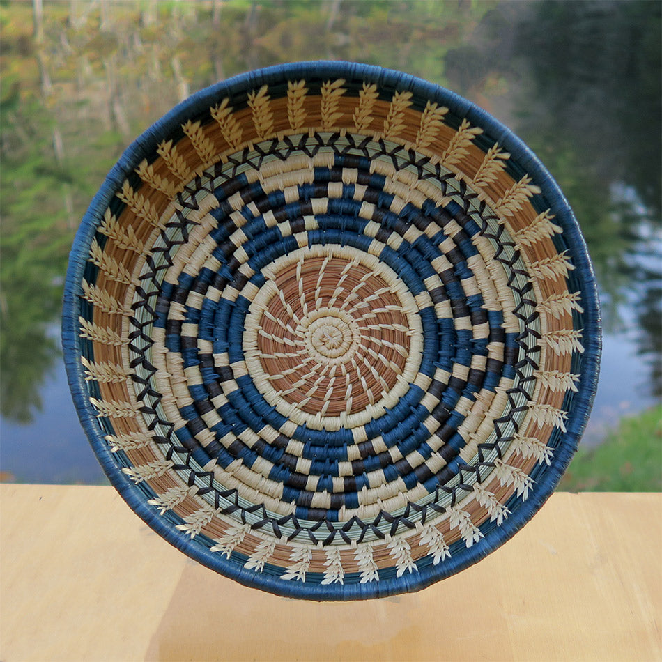 Fair trade pine needle basket handmade by women in Guatemala