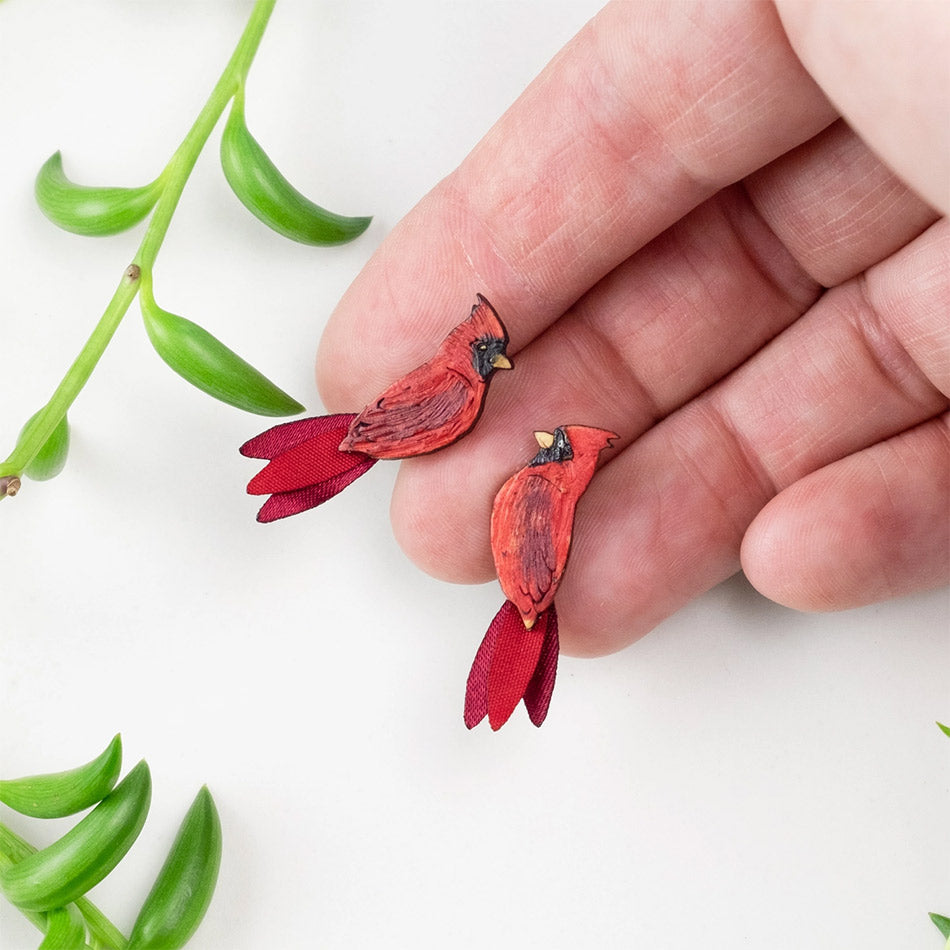 Fair trade cardinal gourd earrings ethically handmade by artisans in Colombia.