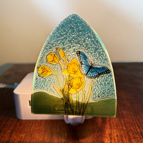 Glass nightlight with daffodil and butterfly design