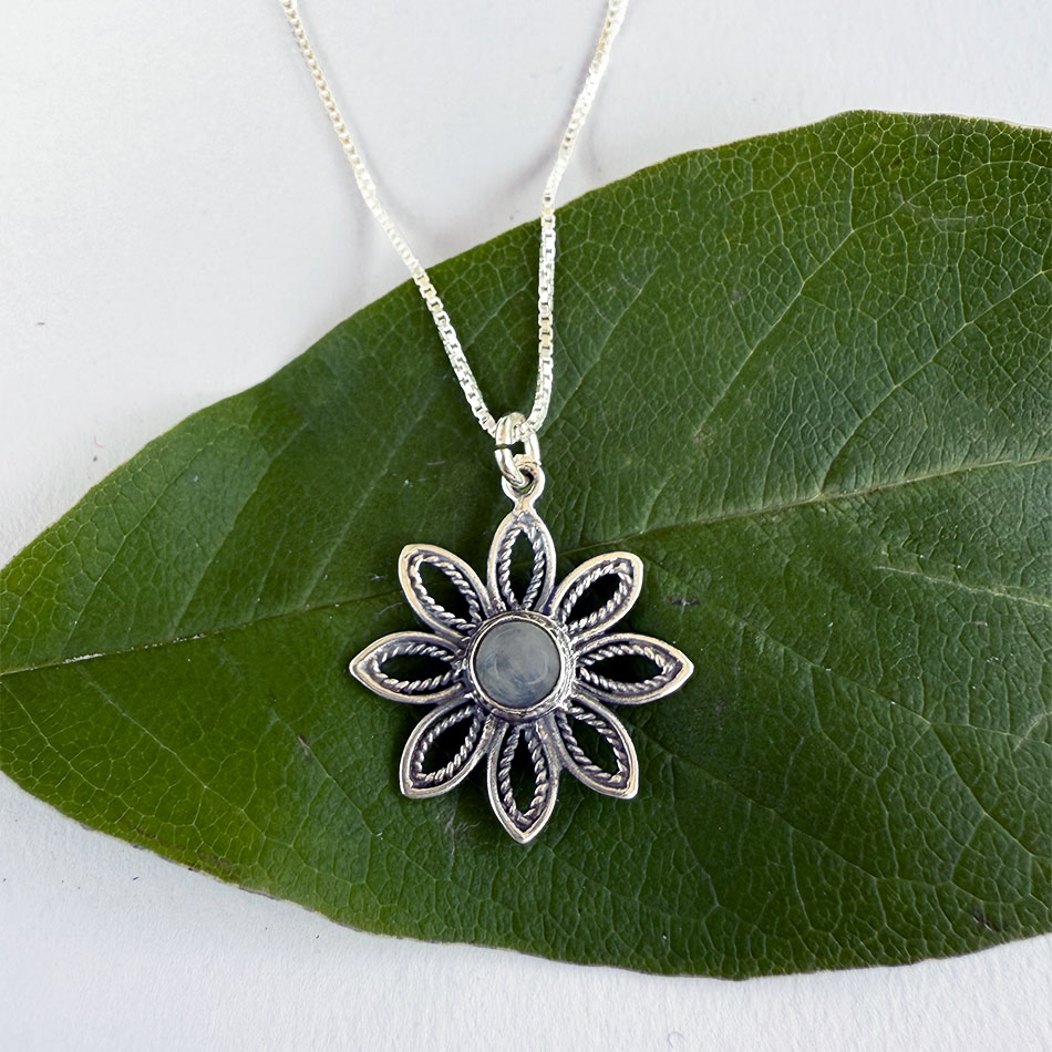 Labradorite Flower Necklace - Sterling Silver, Indonesia