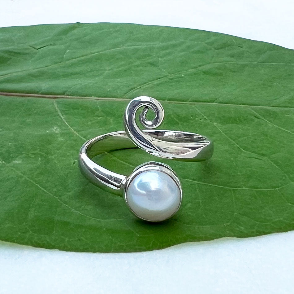 Fair trade sterling silver pearl ring adjustable