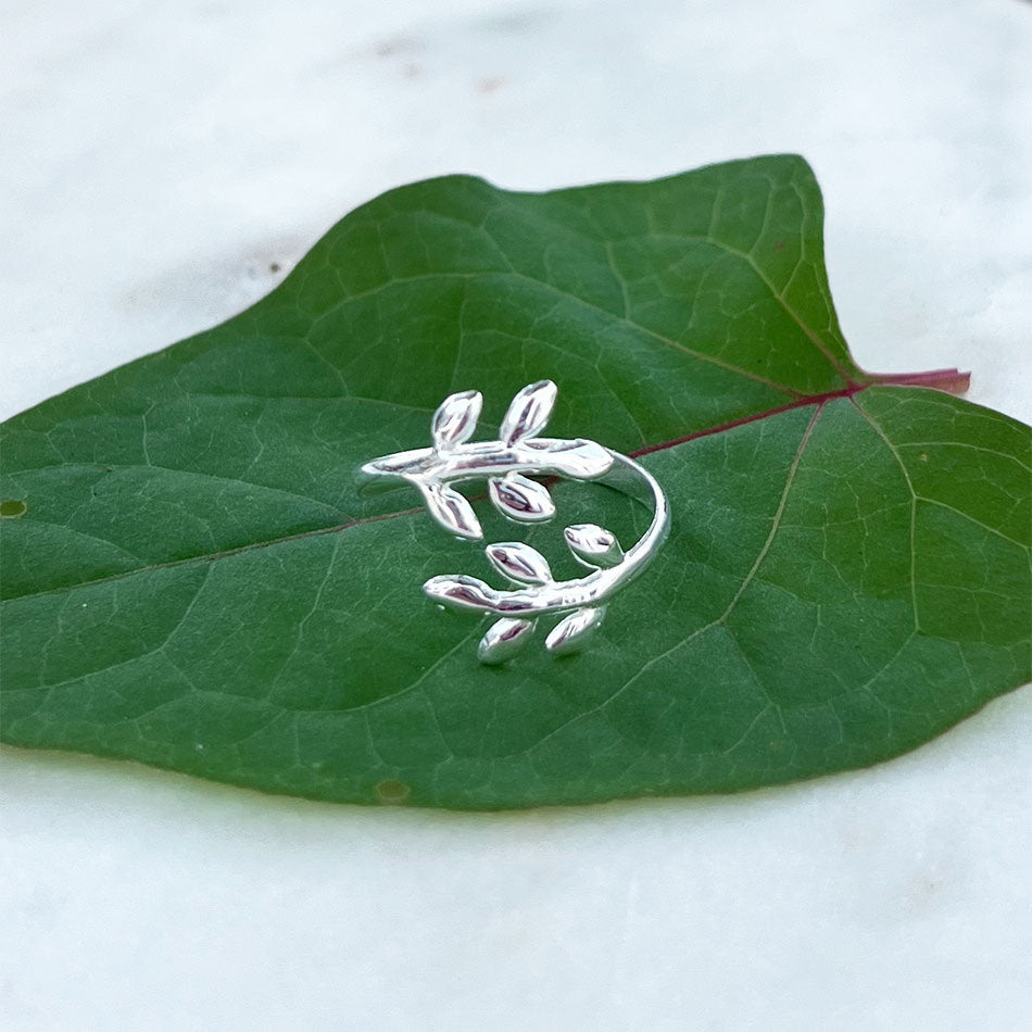 Fair trade sterling silver leaf ring adjustable