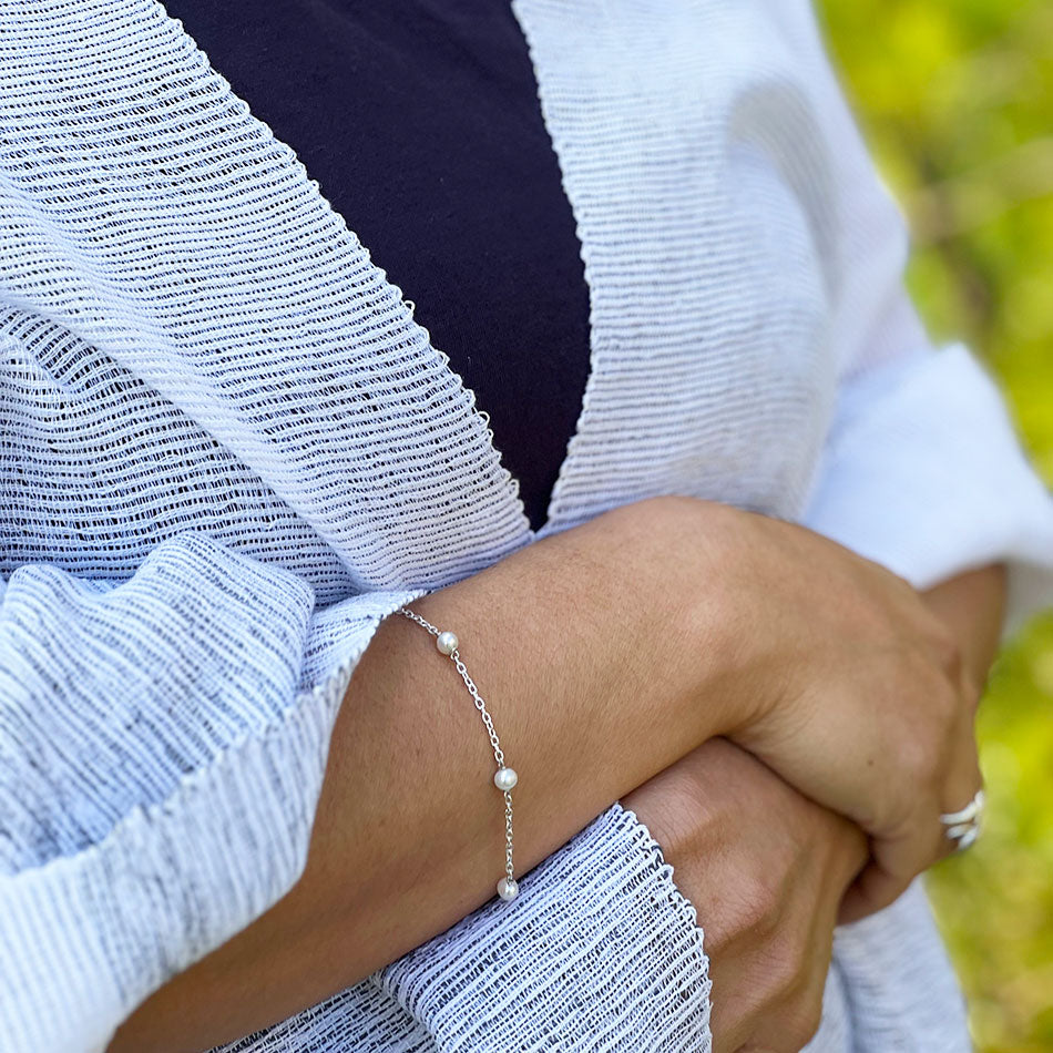 Fair trade sterling silver pearl bracelet