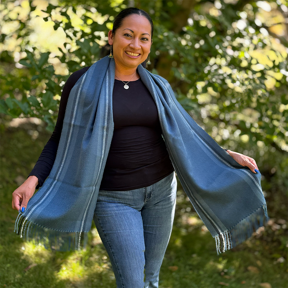 Baby alpaca scarf blue stripe