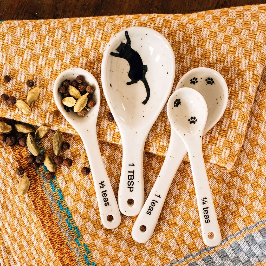 Fair trade ceramic measuring spoons with cat design