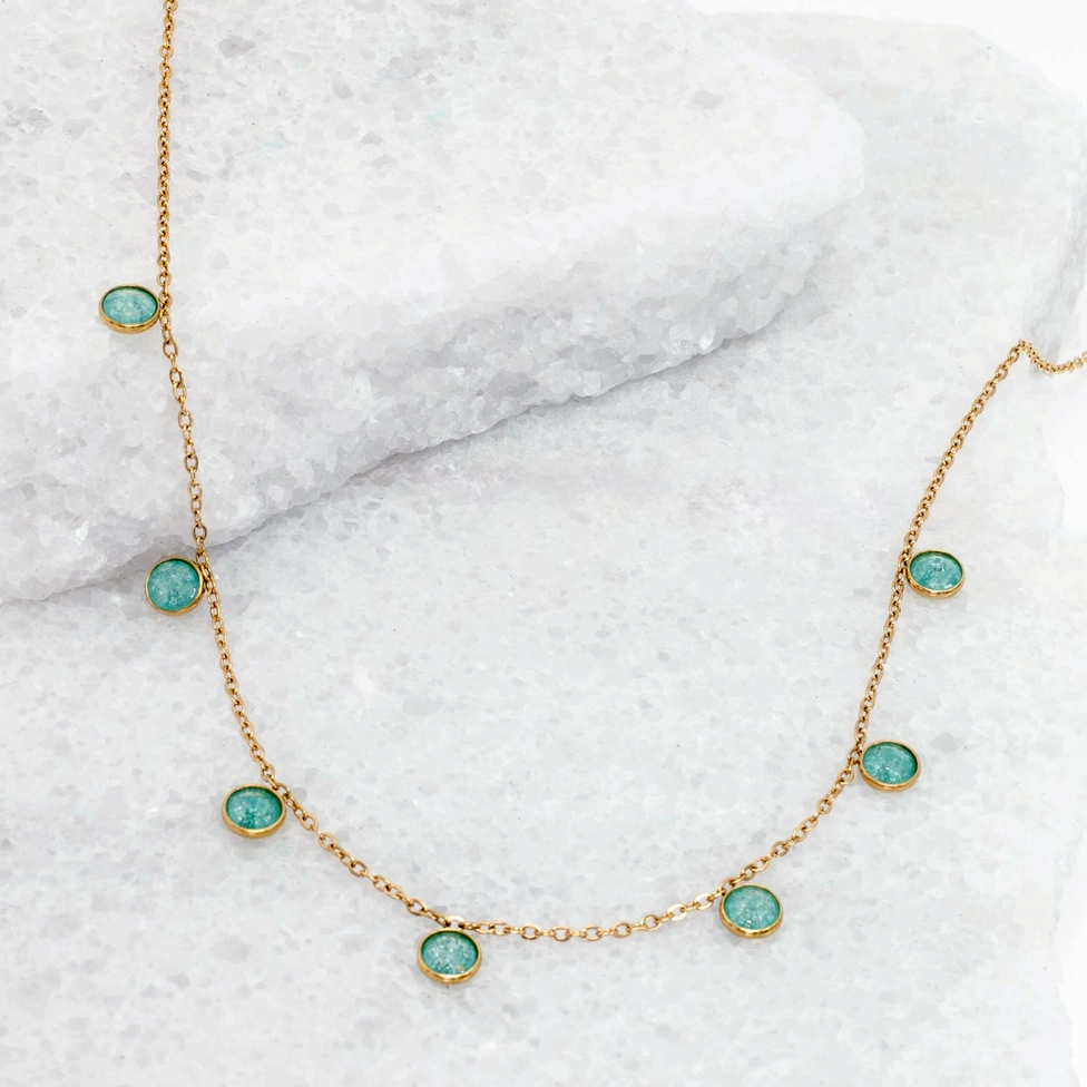 Delicate 14k gold-plated chain with 5 blue zircons.