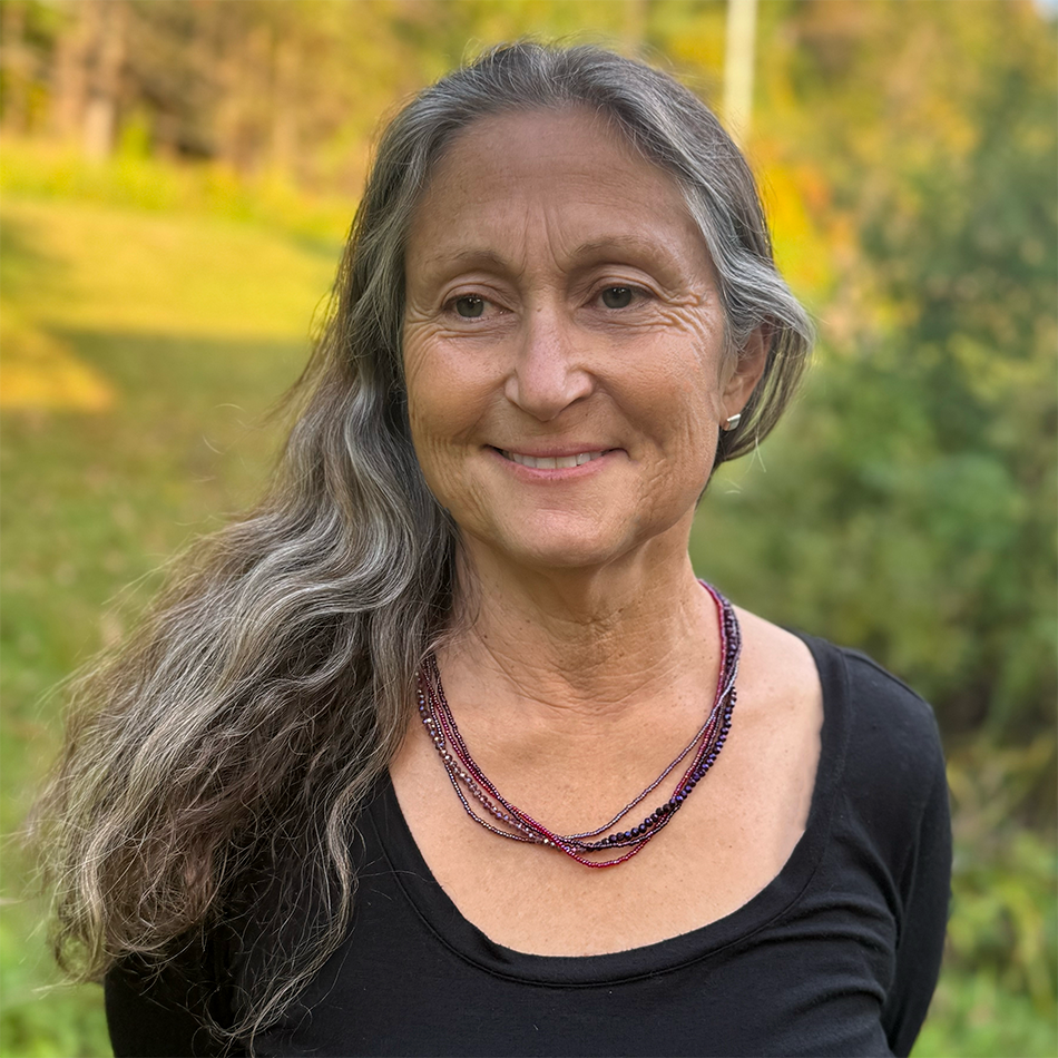 Purple tones beaded bracelet/necklace with magnetic clasp.