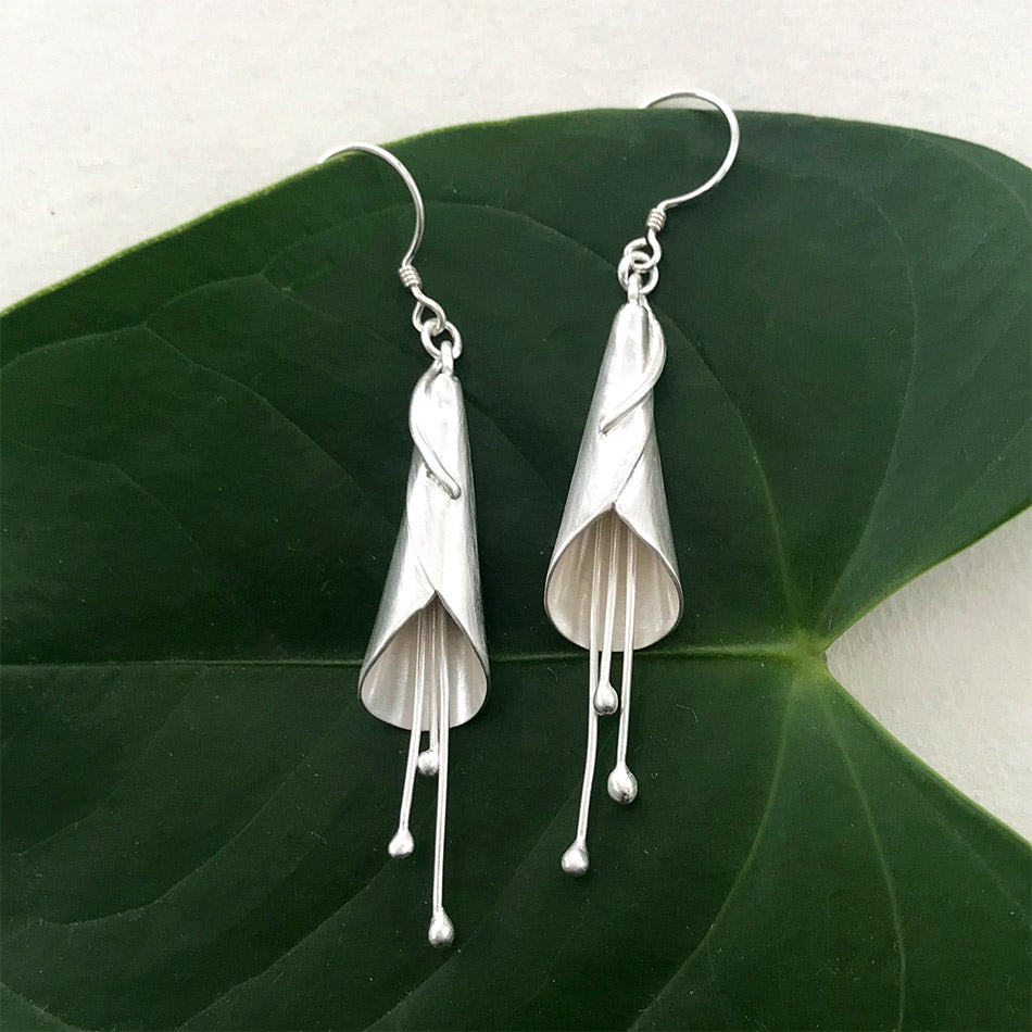 Fair trade sterling silver lily earrings handmade by artisans in Bali