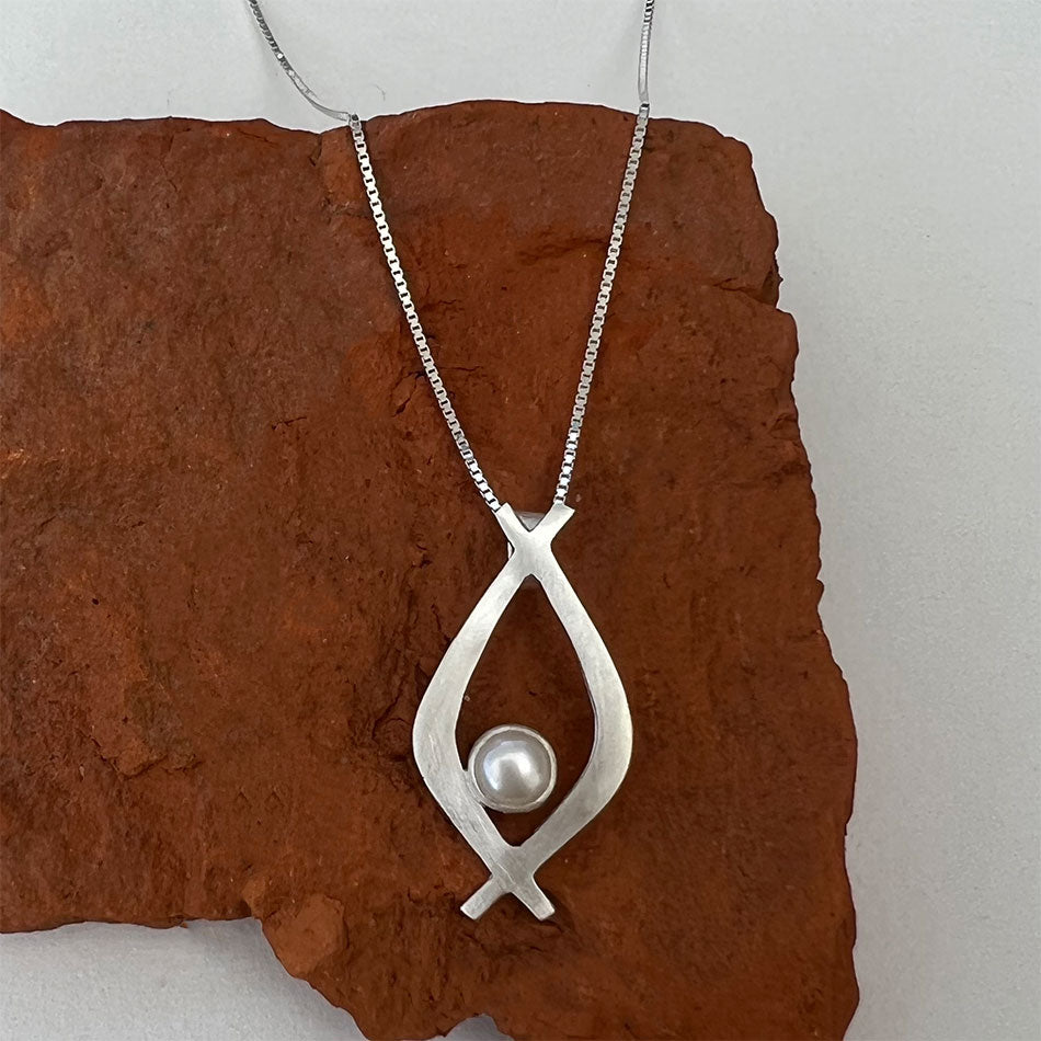 Fair trade sterling silver pearl necklace handmade in Bali