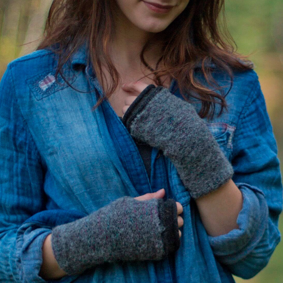 Alpaca Fingerless Gloves, Double Layer - Gray/Black, Peru