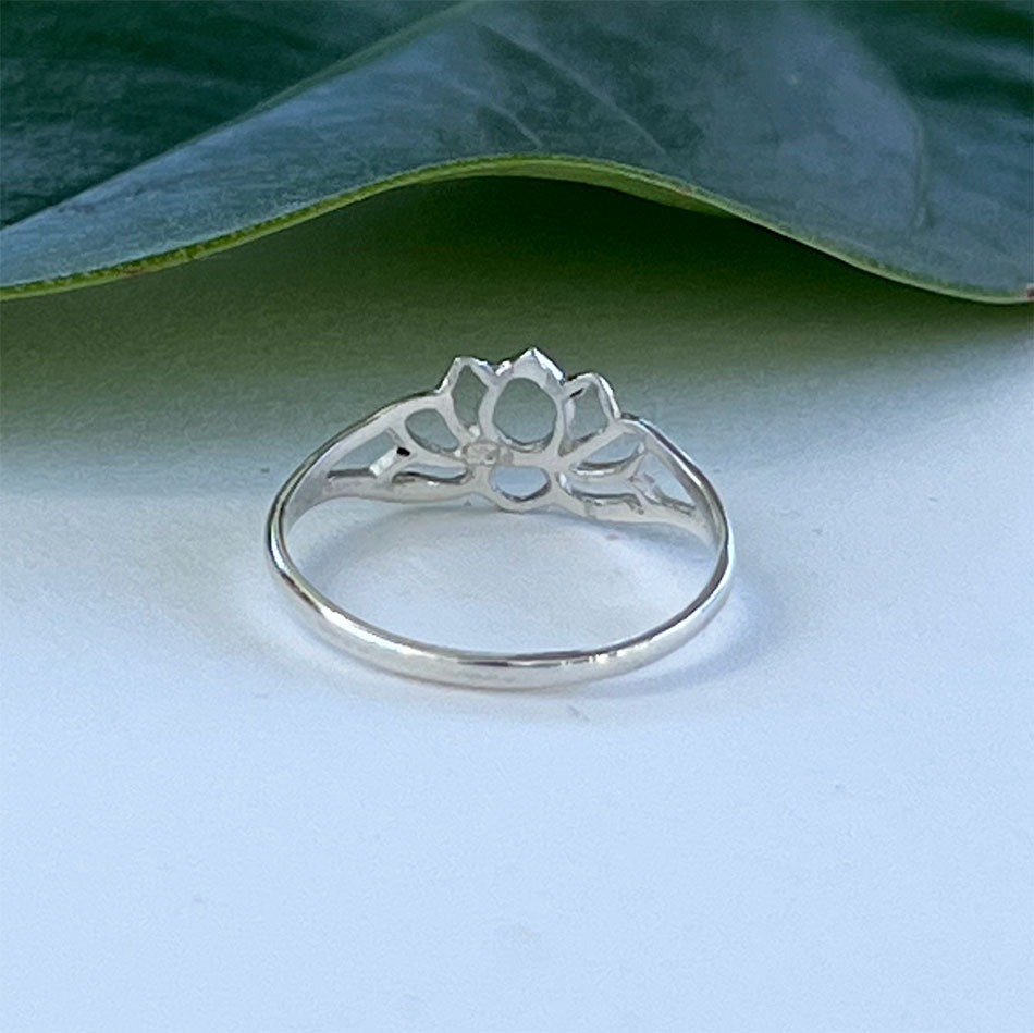 Petit Lotus Ring - Sterling Silver, Indonesia