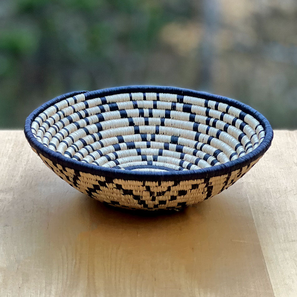 Sisal Bowl Basket - Natural/Black, Rwanda
