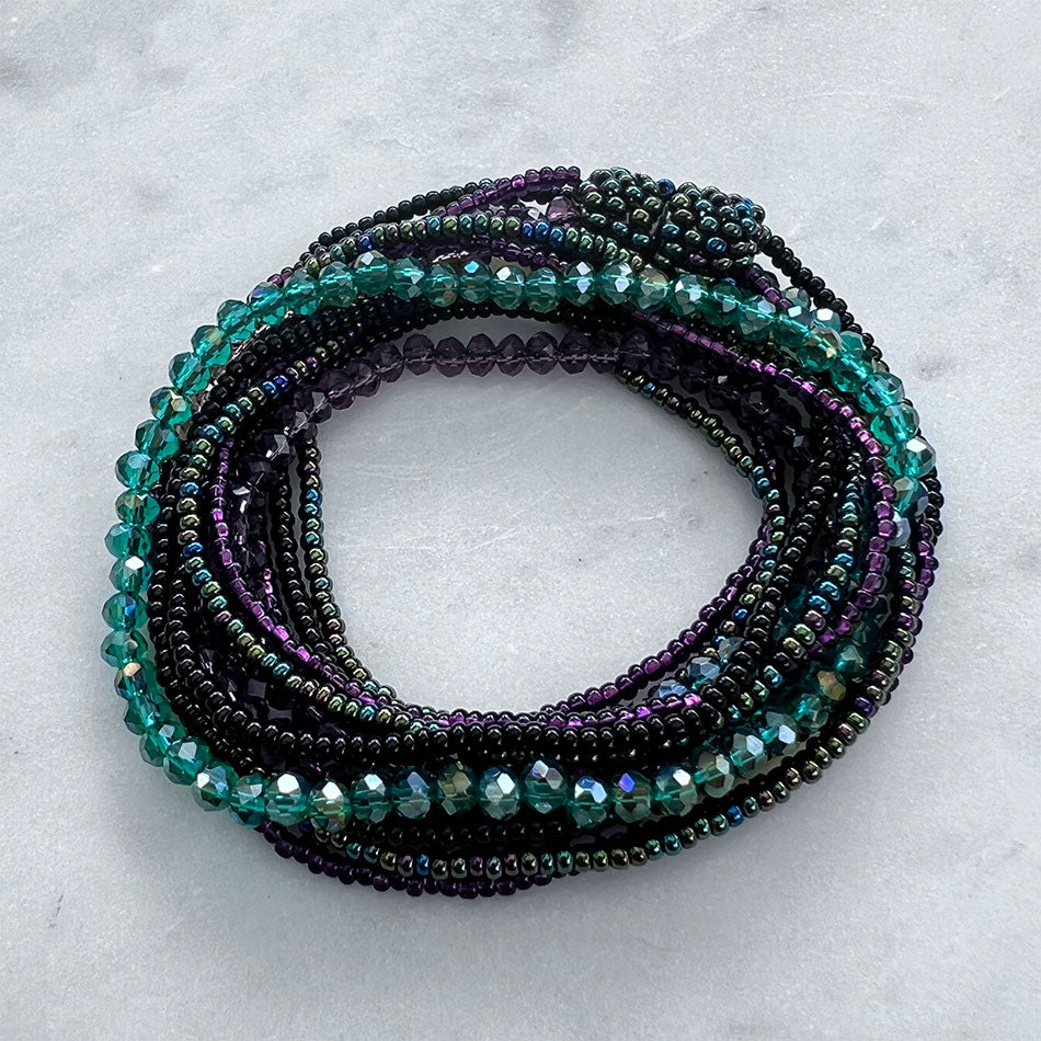 Fair trade bead bracelet handmade by women artisans in Guatemala