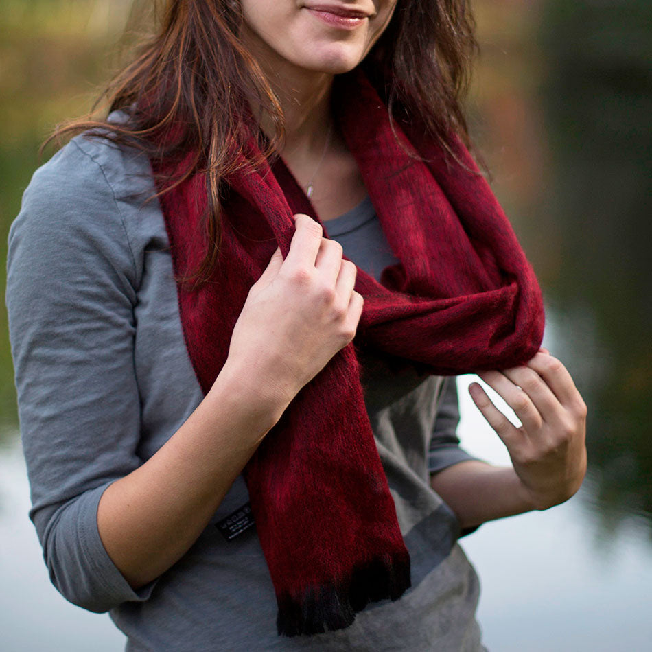 Luxurious Brush Alpaca Blen Scarf - Roja, Ecuador