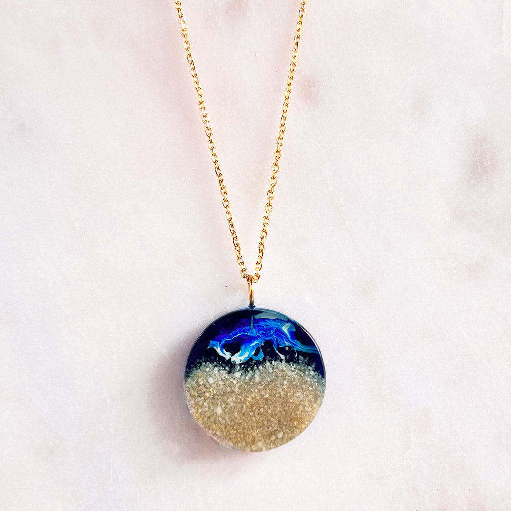 Sand and Sea Eco Resin Necklace, Colombia