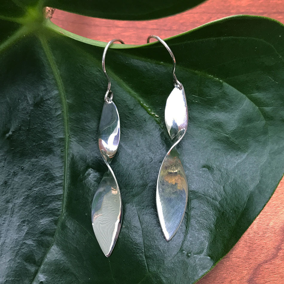 fair trade sterling silver earrings handmade in Bali